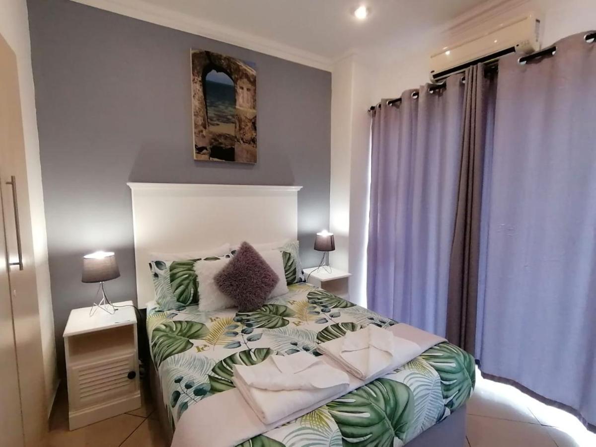 Palm View Guest House Pretoria-Noord Exterior foto